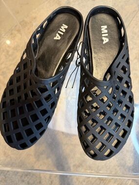 MIA Black Open Lattice Slip-On Clogs